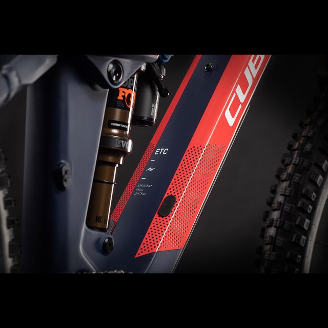CUBE Sting WS 140 HPC SL 2021 naisten maastopyörä CUBE Sting WS 140 HPC SL 2021 naisten maastopyörä